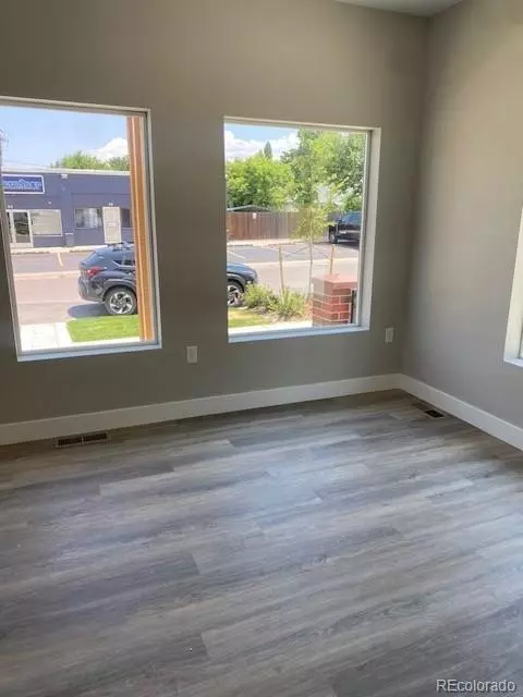 Denver, CO 80219,81 N Meade ST