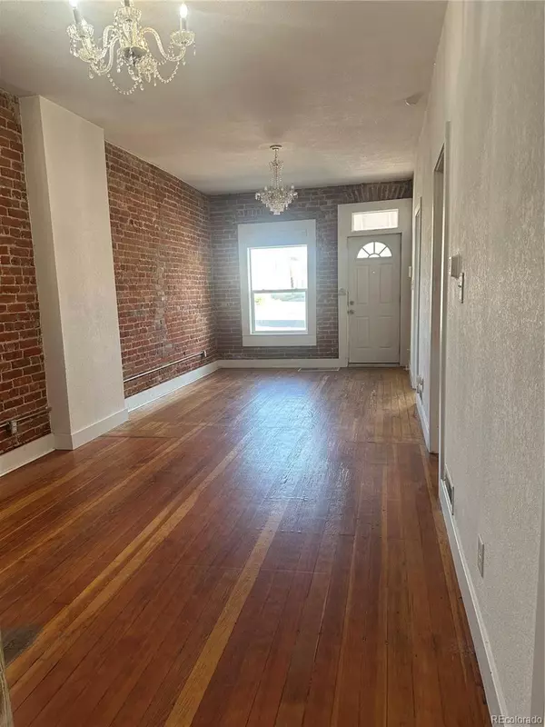 Denver, CO 80216,418 W 43rd AVE