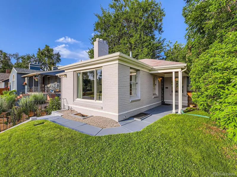 2626 N Steele ST, Denver, CO 80205
