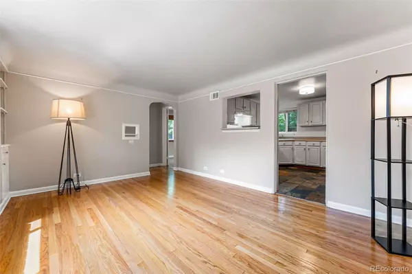 Denver, CO 80220,1535 Hudson ST #1
