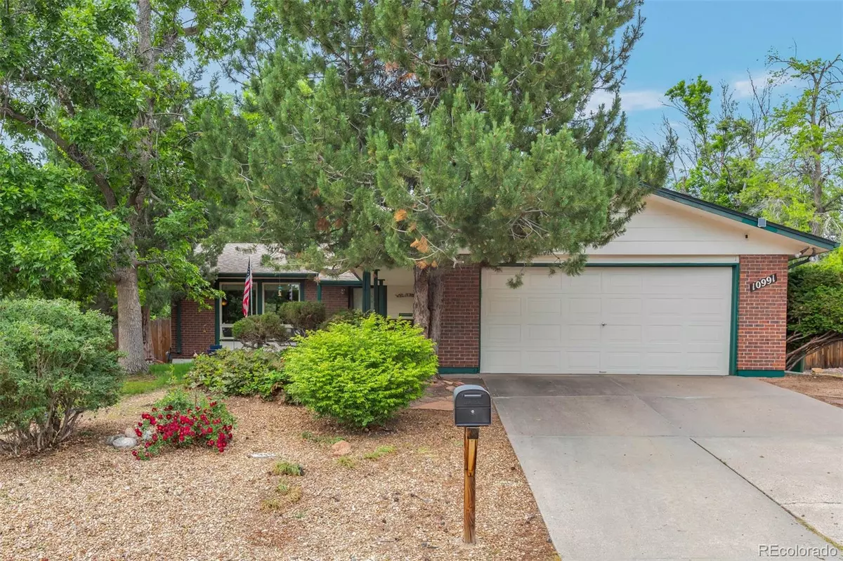Aurora, CO 80014,10991 E Vassar DR