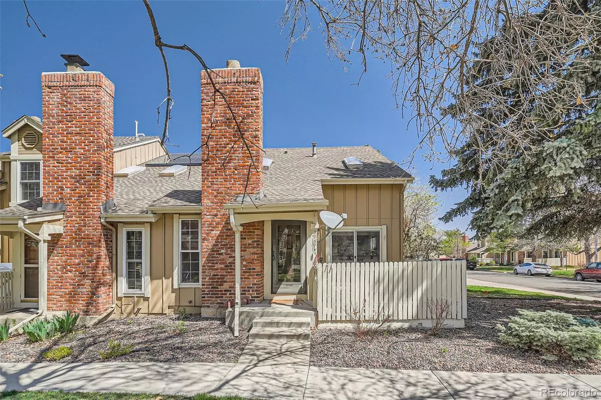 Westminster, CO 80031,9957 Grove WAY #F