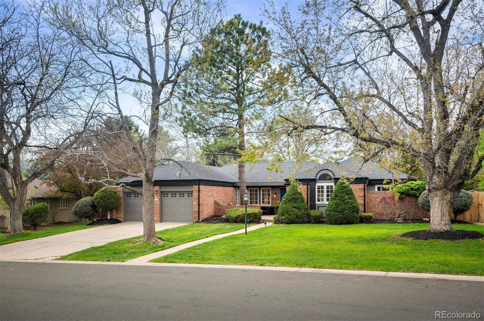4011 S Ivy LN, Cherry Hills Village, CO 80111