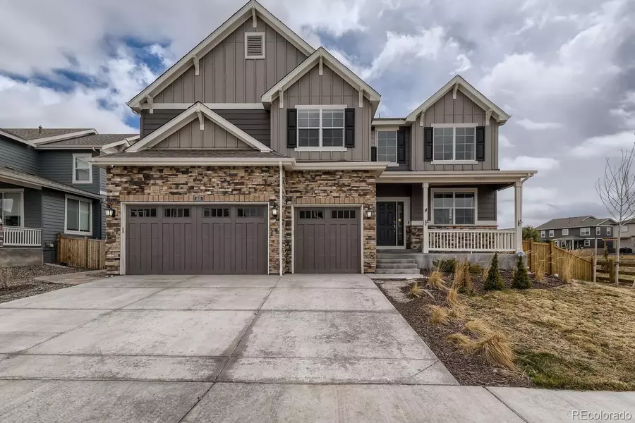 1810 Wingfeather LN, Castle Rock, CO 80108