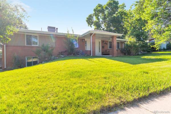 7930 S Kendall CT, Littleton, CO 80128