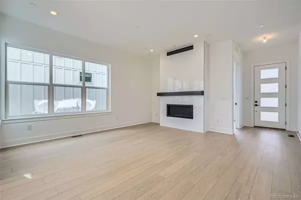 Superior, CO 80027,910 Promenade DR