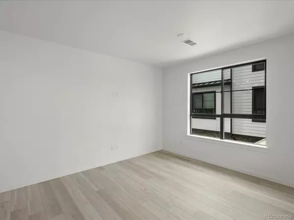 Denver, CO 80222,2054 S Holly ST #1
