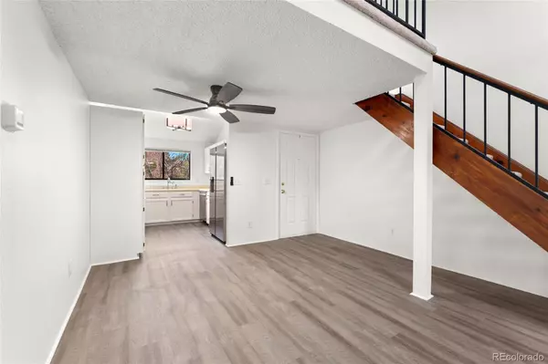 Lakewood, CO 80228,326 Wright ST #304