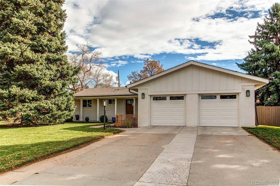 422 Oswego ST, Aurora, CO 80010