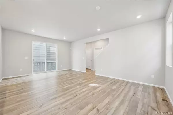 Littleton, CO 80125,7376 Watercress DR