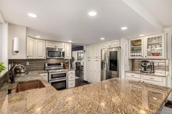 Lakewood, CO 80227,2004 S Parfet DR