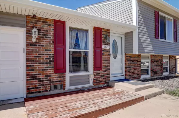 Bennett, CO 80102,165 Hancock CT