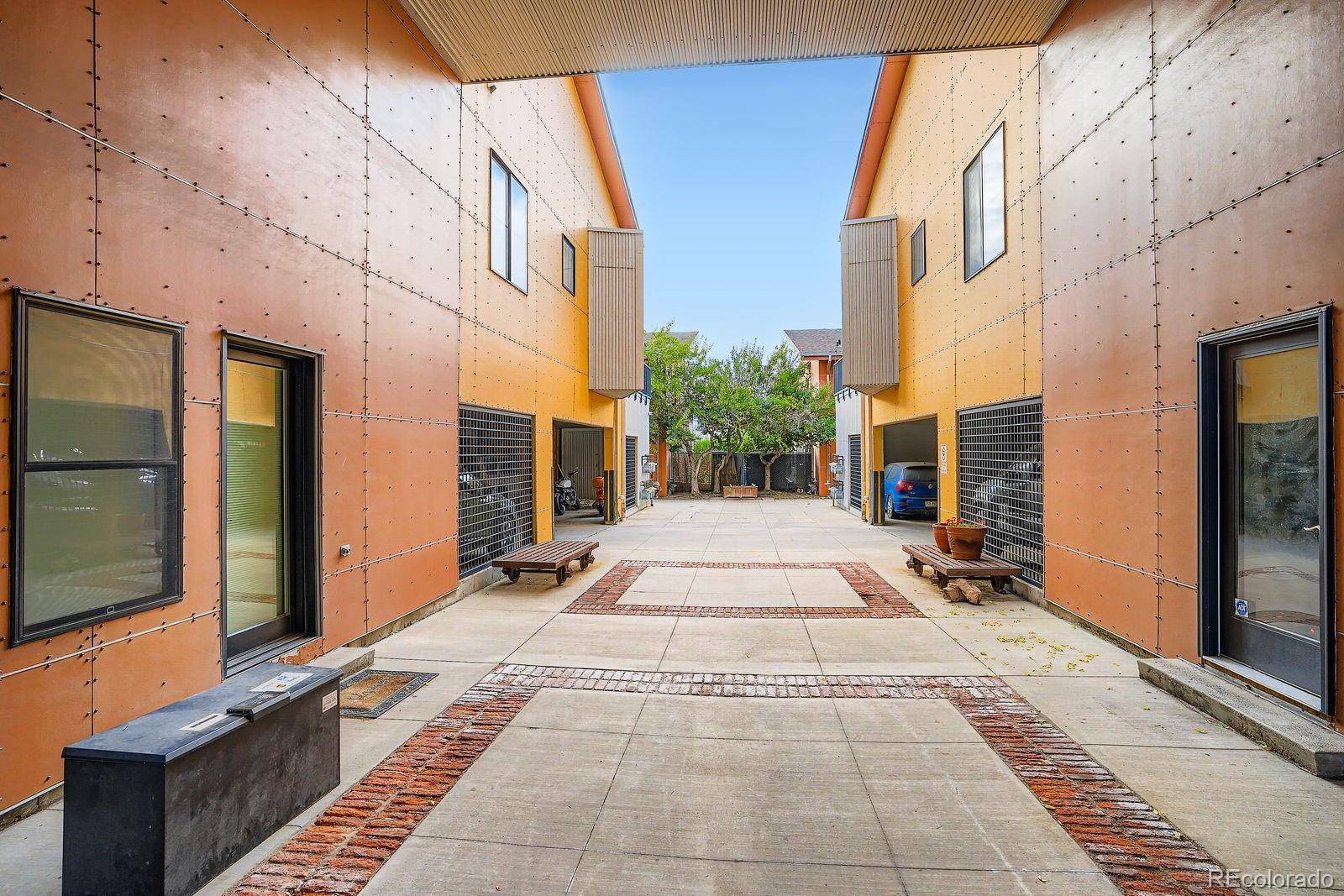 Denver, CO 80205,3295 Blake ST #202