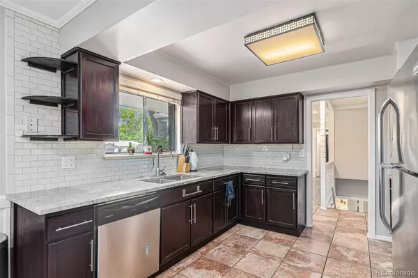 Lakewood, CO 80226,120 Field ST