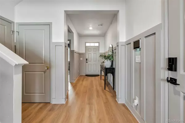 Aurora, CO 80018,27297 E Maple AVE