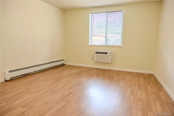 Denver, CO 80231,1302 S Parker RD #134