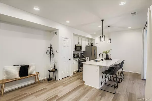 Littleton, CO 80125,8867 SnakeRiver ST