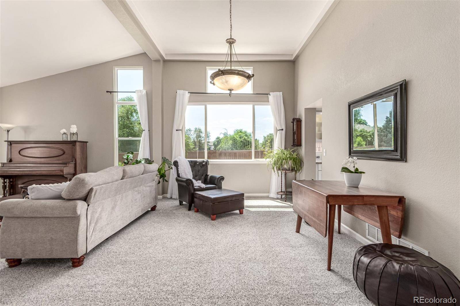Lafayette, CO 80026,392 Driftwood CIR