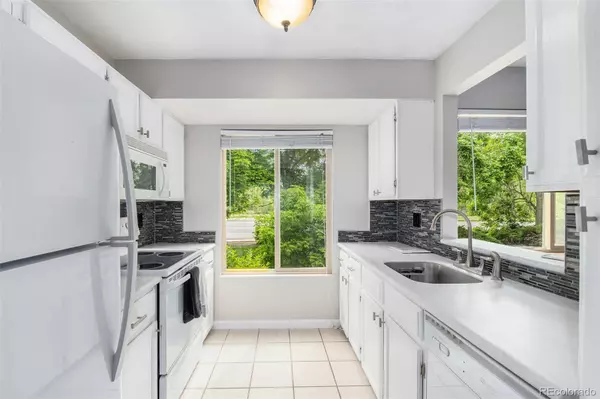 Lakewood, CO 80232,1101 S Garrison ST #104