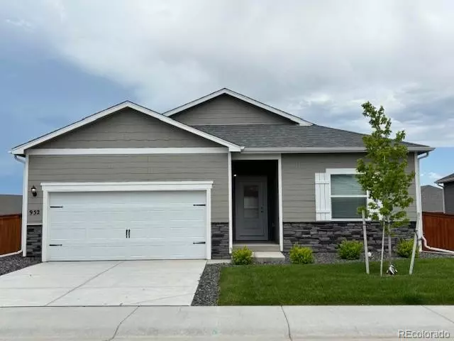 952 Cascade Falls ST, Severance, CO 80550