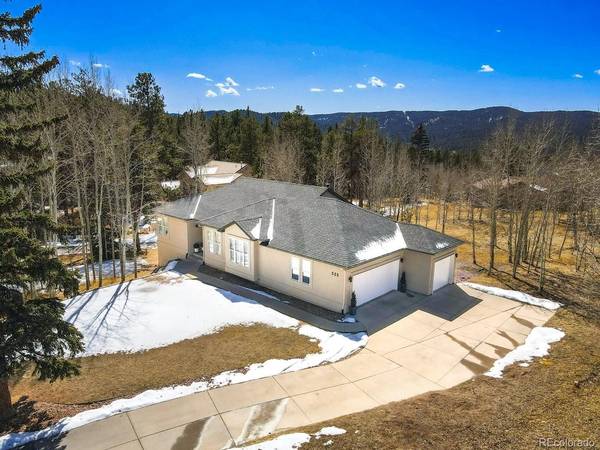 525 Regent LN, Woodland Park, CO 80863