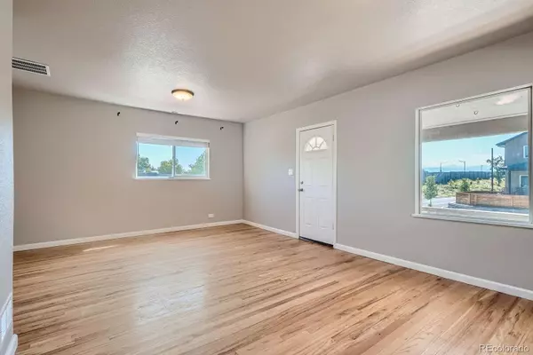 Denver, CO 80212,4804 N Raleigh ST