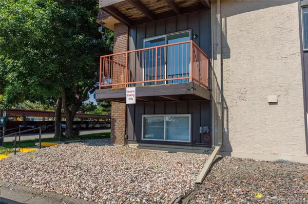 Denver, CO 80237,7755 E Quincy AVE #205A5