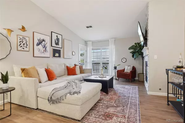 4271 S Blackhawk CIR #2C, Aurora, CO 80014