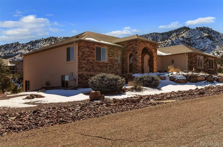 338 Cedar Ridge DR, Canon City, CO 81212