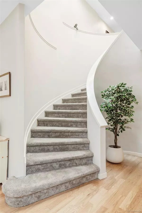 Denver, CO 80209,6 S Madison ST