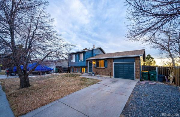 1627 S Norfolk ST, Aurora, CO 80017