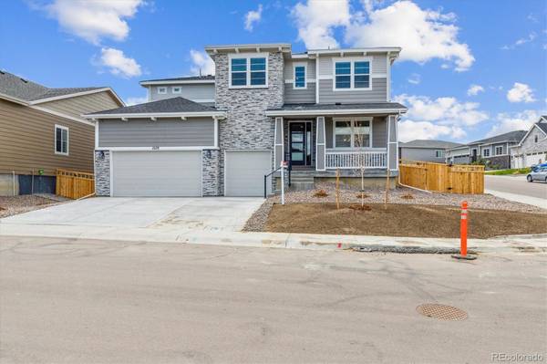 1029 Sunlit DR, Castle Rock, CO 80109