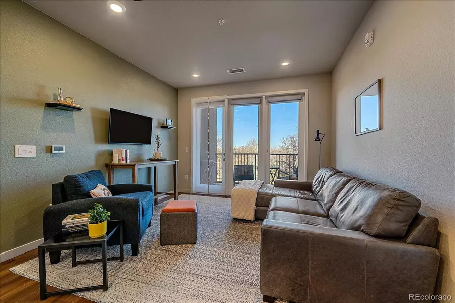 420 E Fremont PL #203, Centennial, CO 80122