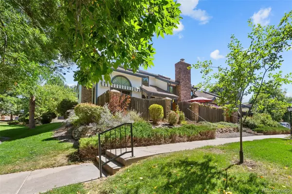 Littleton, CO 80120,1417 W Lake CT