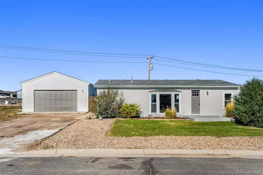 325 E Kipp AVE, Keenesburg, CO 80643