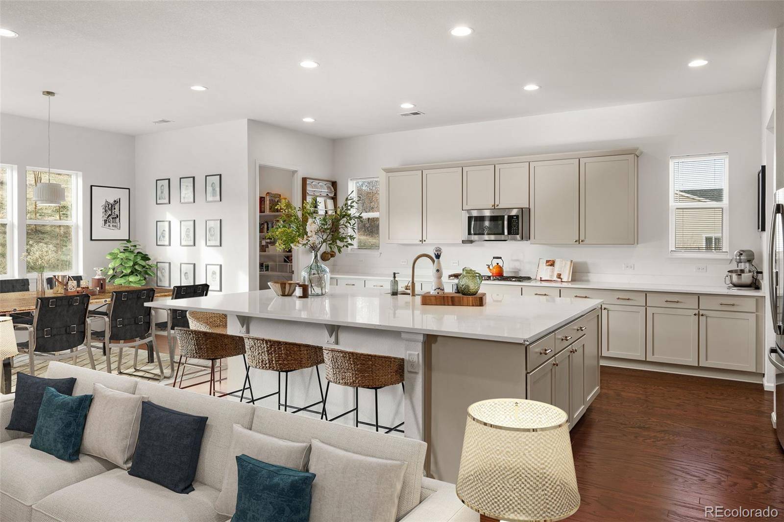5693 Missoula TRL, Castle Rock, CO 80108