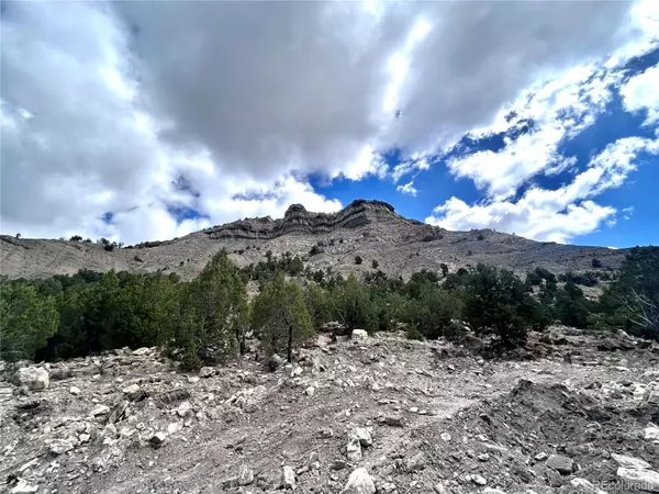 Gypsum, CO 81637,5621 Sweetwater RD