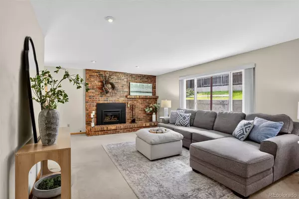 Arvada, CO 80004,8306 W 71st PL