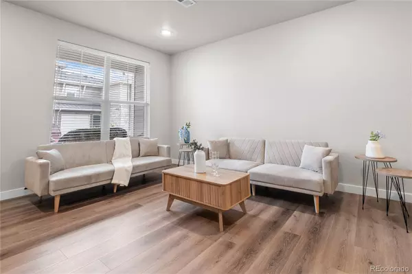 Longmont, CO 80504,350 High Point DR #C103