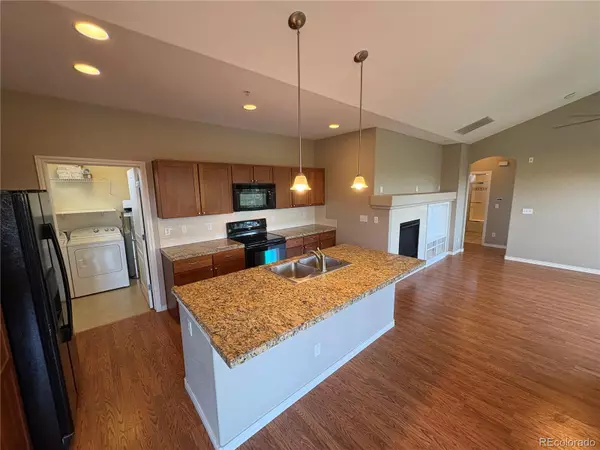 Littleton, CO 80127,11992 W Long CIR #204