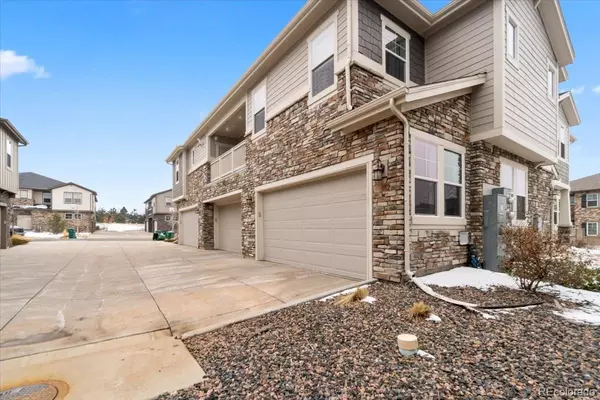 24747 E Calhoun PL #C, Aurora, CO 80016