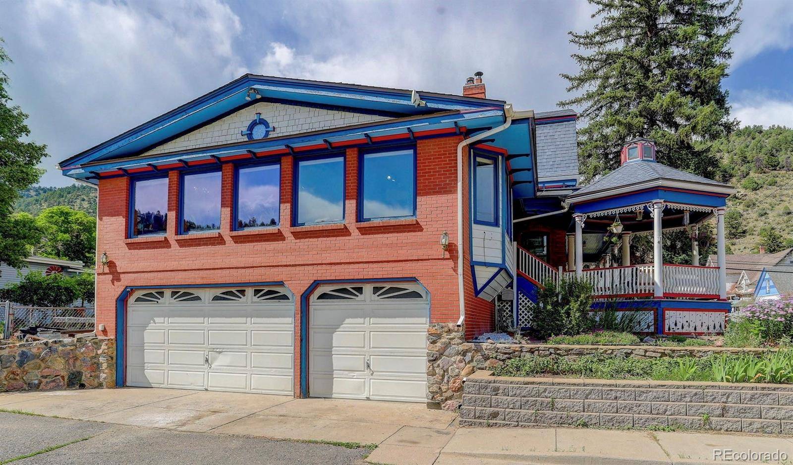 Idaho Springs, CO 80452,209 10th AVE