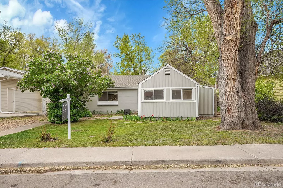 Longmont, CO 80504,113 E Saint Clair AVE