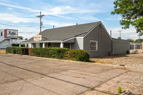 Denver, CO 80222,2045 S Holly ST