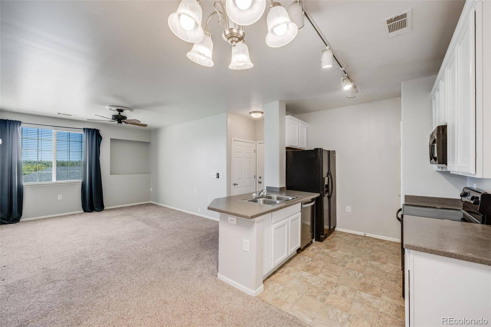 Aurora, CO 80013,2672 S Cathay WAY #304