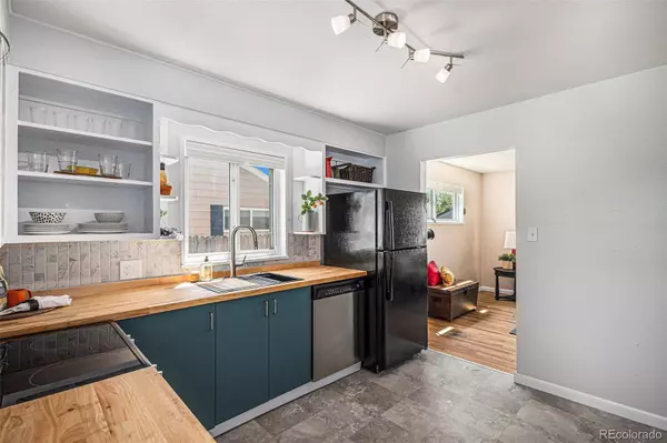 Denver, CO 80223,2465 W Mosier PL