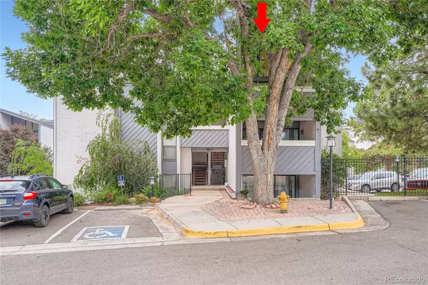 Englewood, CO 80111,9817 E Peakview AVE #G12