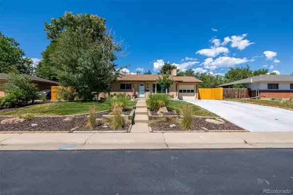 75 S Cody CT, Lakewood, CO 80226