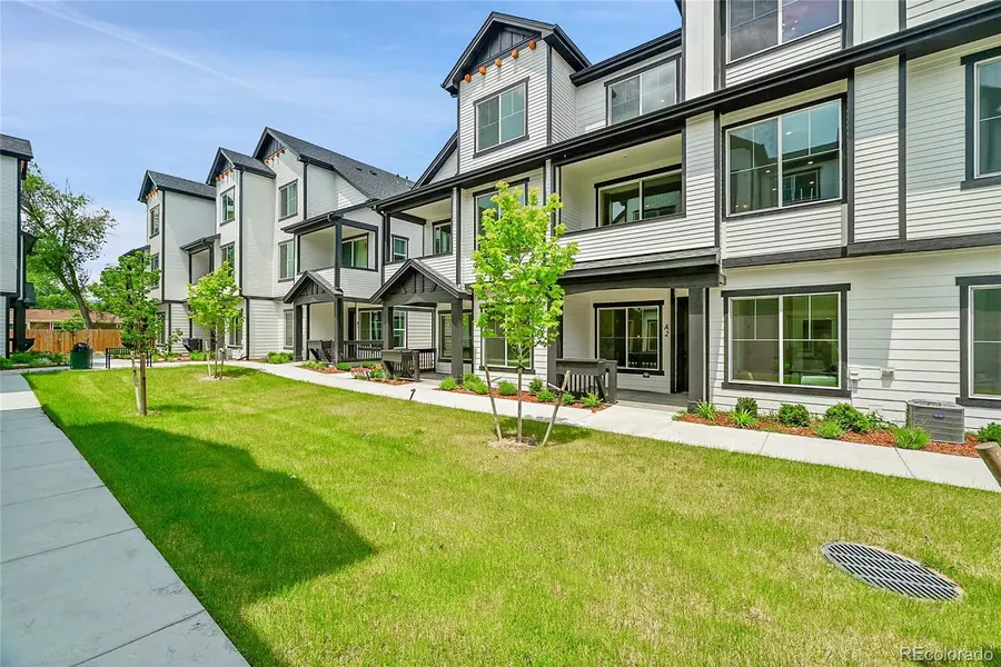 8530 W 52nd AVE #C2, Arvada, CO 80002