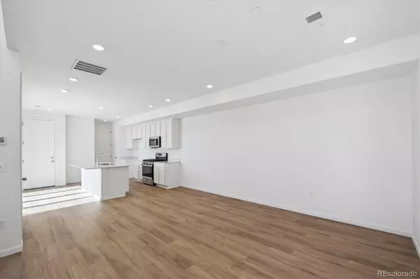 Erie, CO 80026,1333 Conlan DR